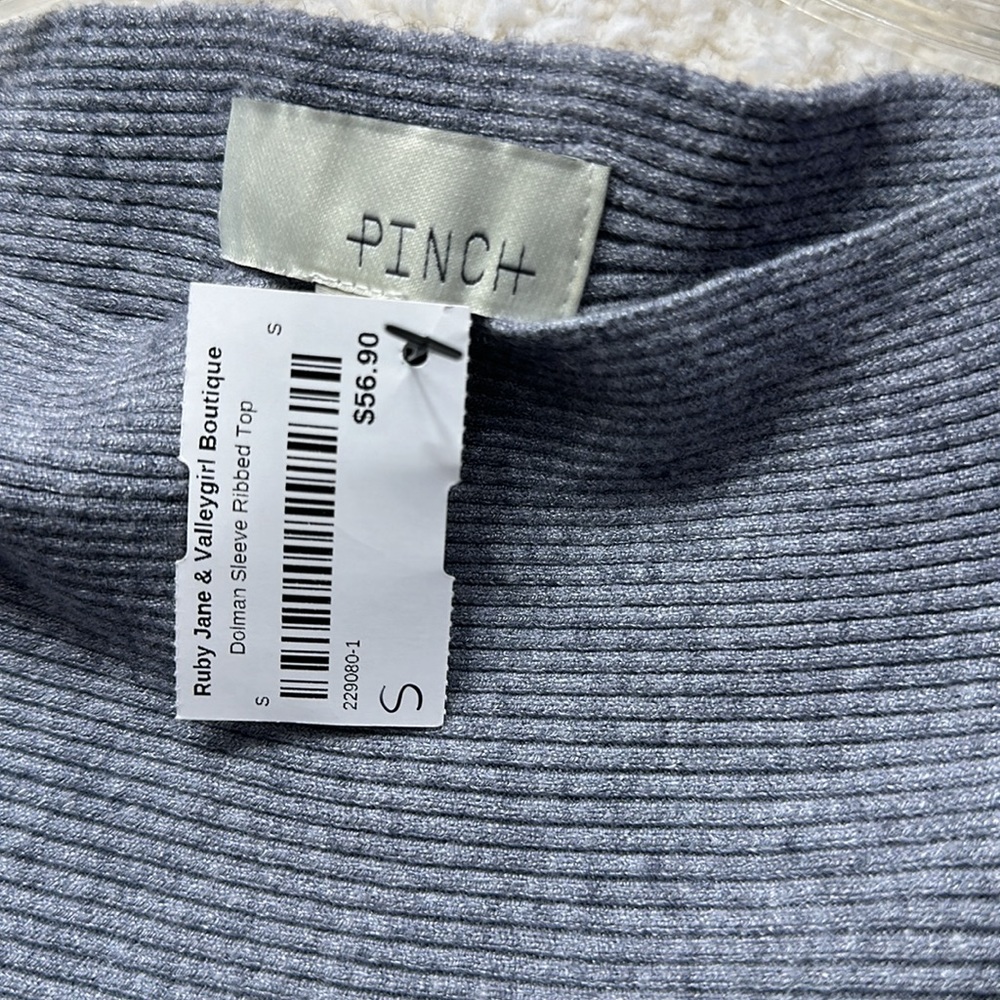 Dolman Sleeve Ribbed Top - Picture 7 of 8